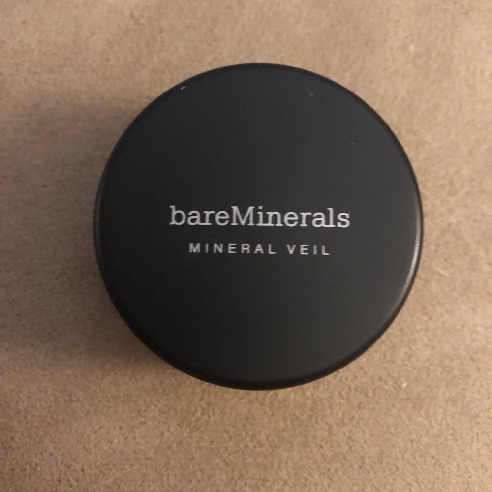 Bare Minerals Brightening Pearl Mineral Veil